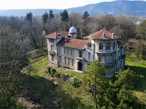 chateau à la vente -   26000  VALENCE, surface 1485 m2 vente chateau - UBI448836221